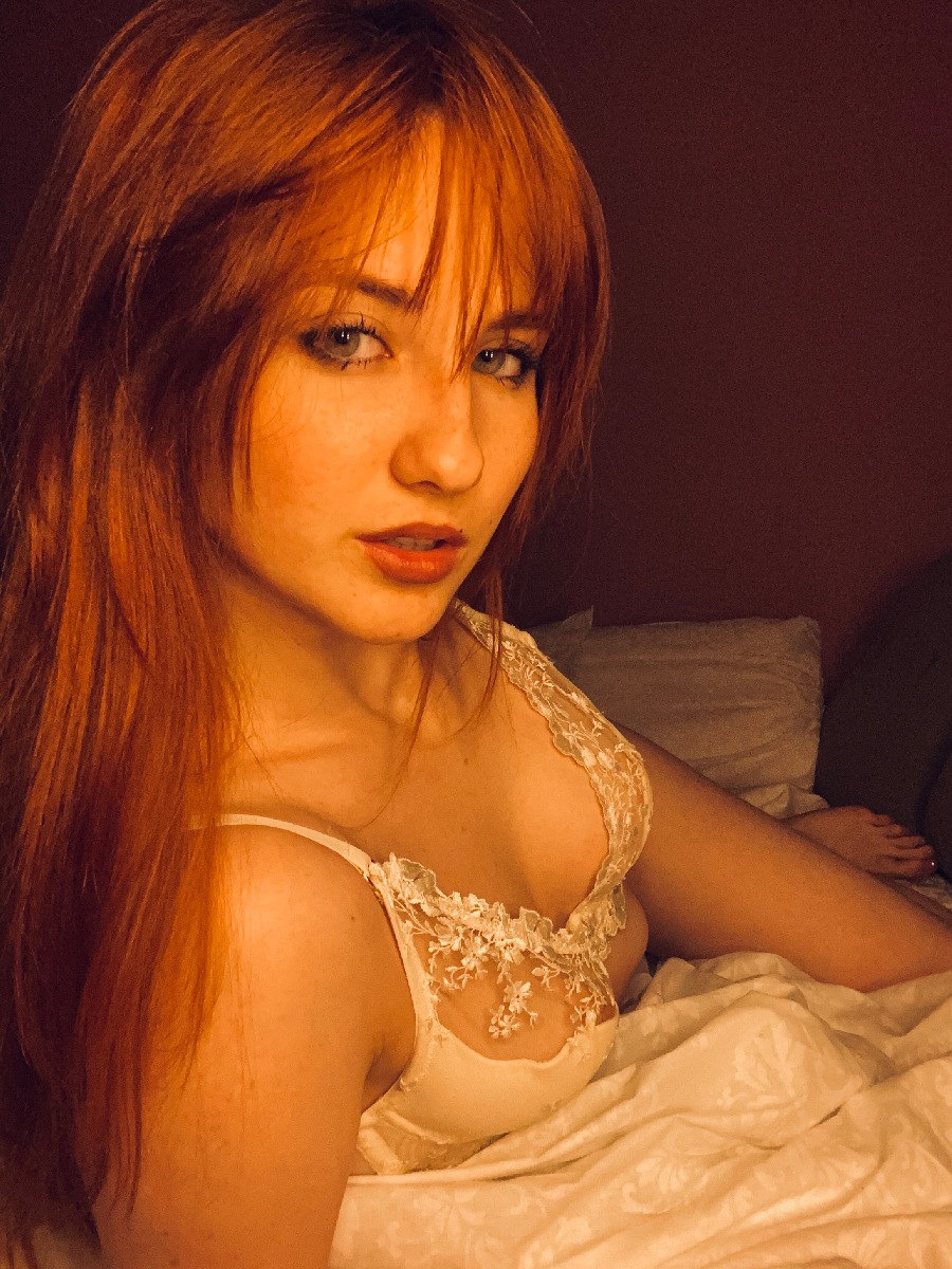 A playful frame from Nata — online in Hovrach